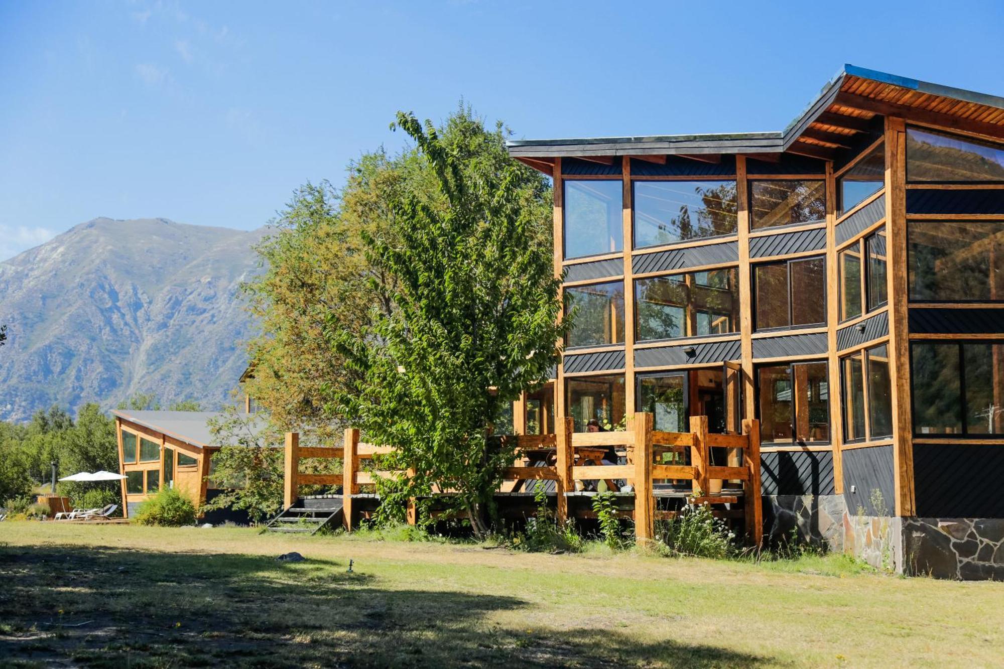 Mi Lodge Las Trancas Hotel & Spa Exterior photo